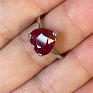 Heart-Shaped Natural Red Ruby Gemstone Ring in 925 Sterling Silver Size 5 NWT